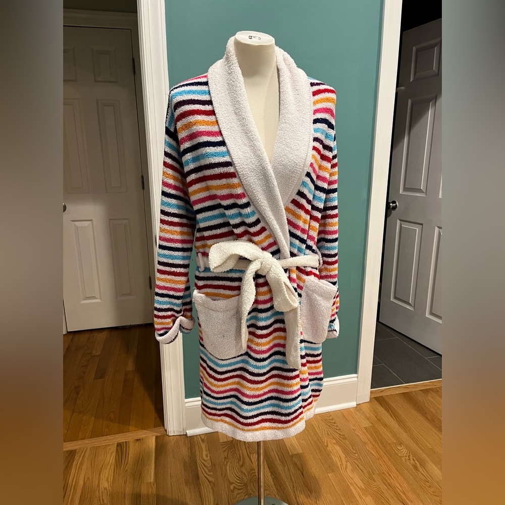 Victoria’s Secret robe 👘